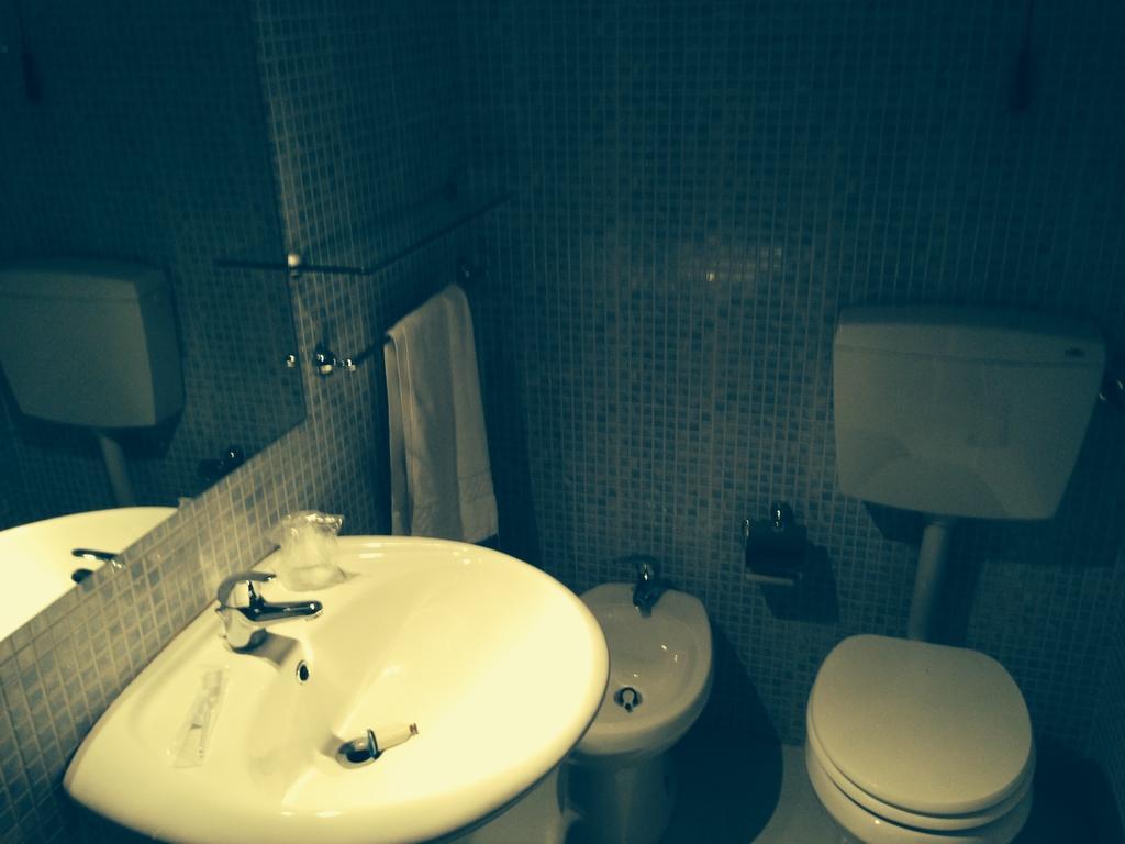 B&B Largo Barile Кальтаниссетта Экстерьер фото